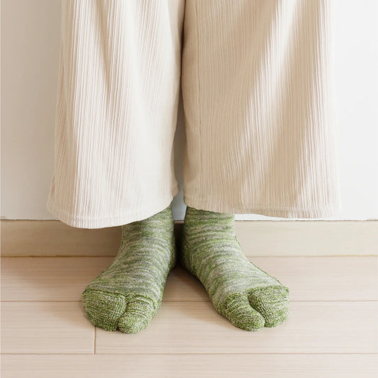 ASSABOOTS Split-Toe Socks Green Wasabi -Made in Japan