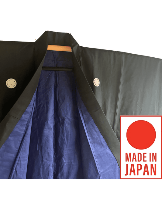 Antique Japanese Montsuki Kimono for Men Black Habutae Silk Kenkatabami Crest 003