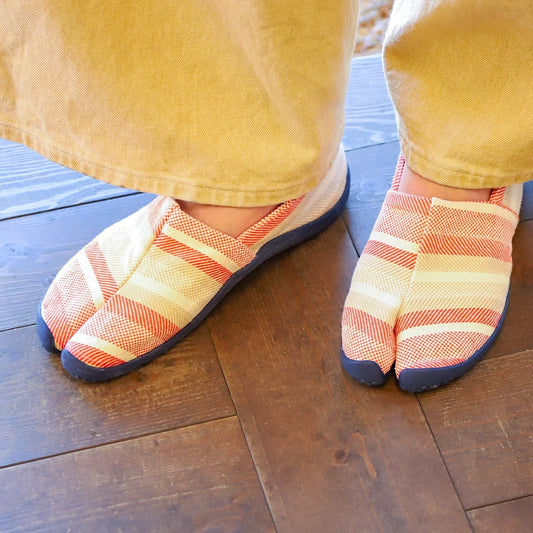 TabiRela® Akane Tabi Shoes Made in Kurashiki, Japan