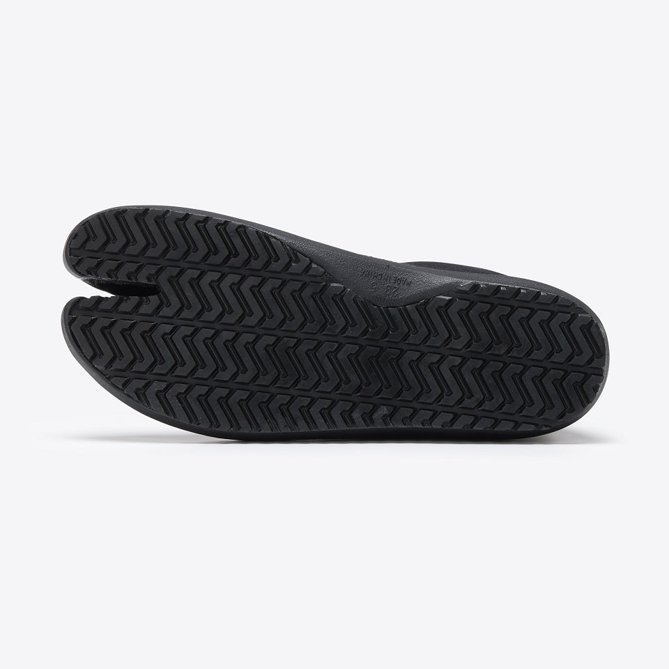Air Jog 3 Jikatabi Shoe Black 3 Kohaze