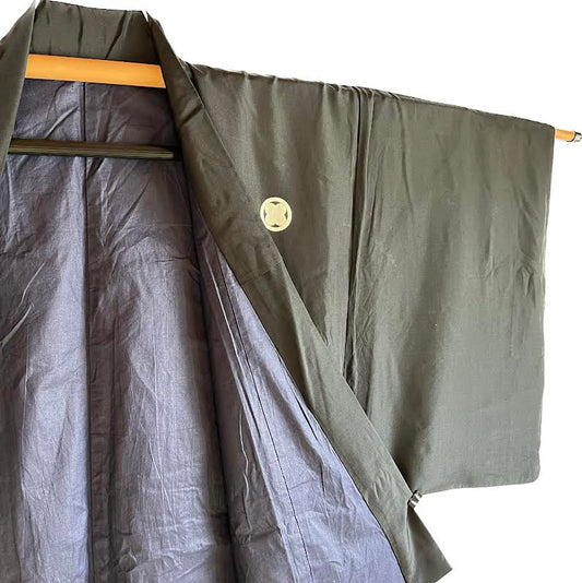 Antique Japanese Montsuki Kimono for Men Black Silk TakanoHane Crest 004