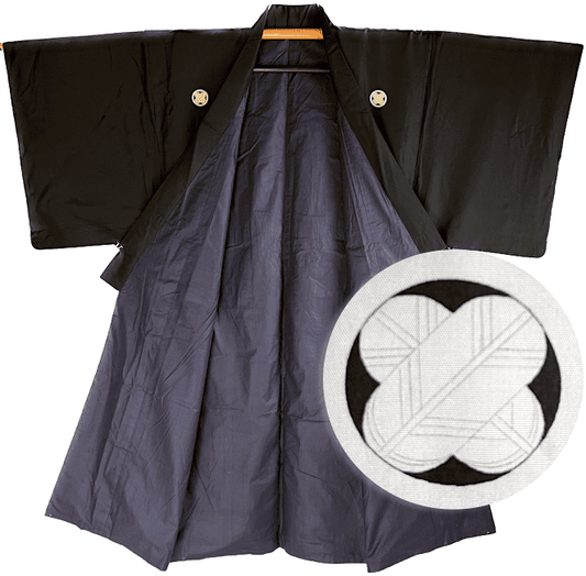 Antique Japanese Montsuki Kimono for Men Black Silk TakanoHane Crest 004
