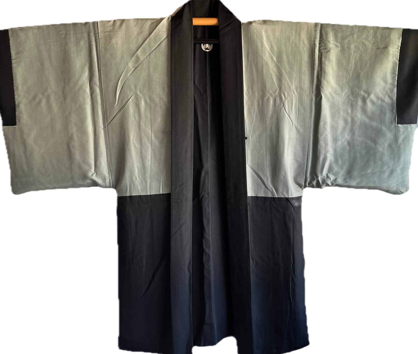 Antique Japanese Haori Black Silk Montsuki with Mitsukashiwa Crests and Hunting Scene