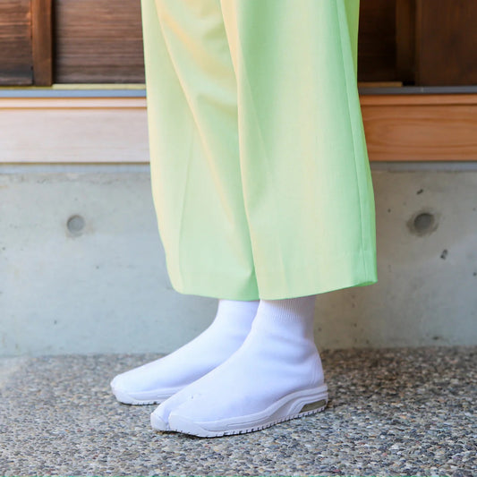 Knit Tabi Boots White