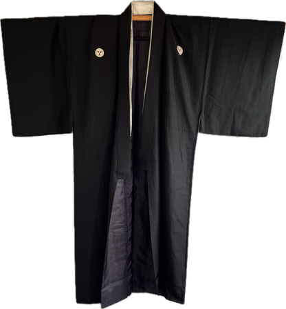 Men's Antique Japanese Kimono Black Silk Kyūmai Sasa Montsuki Takenaka Samurai Clan