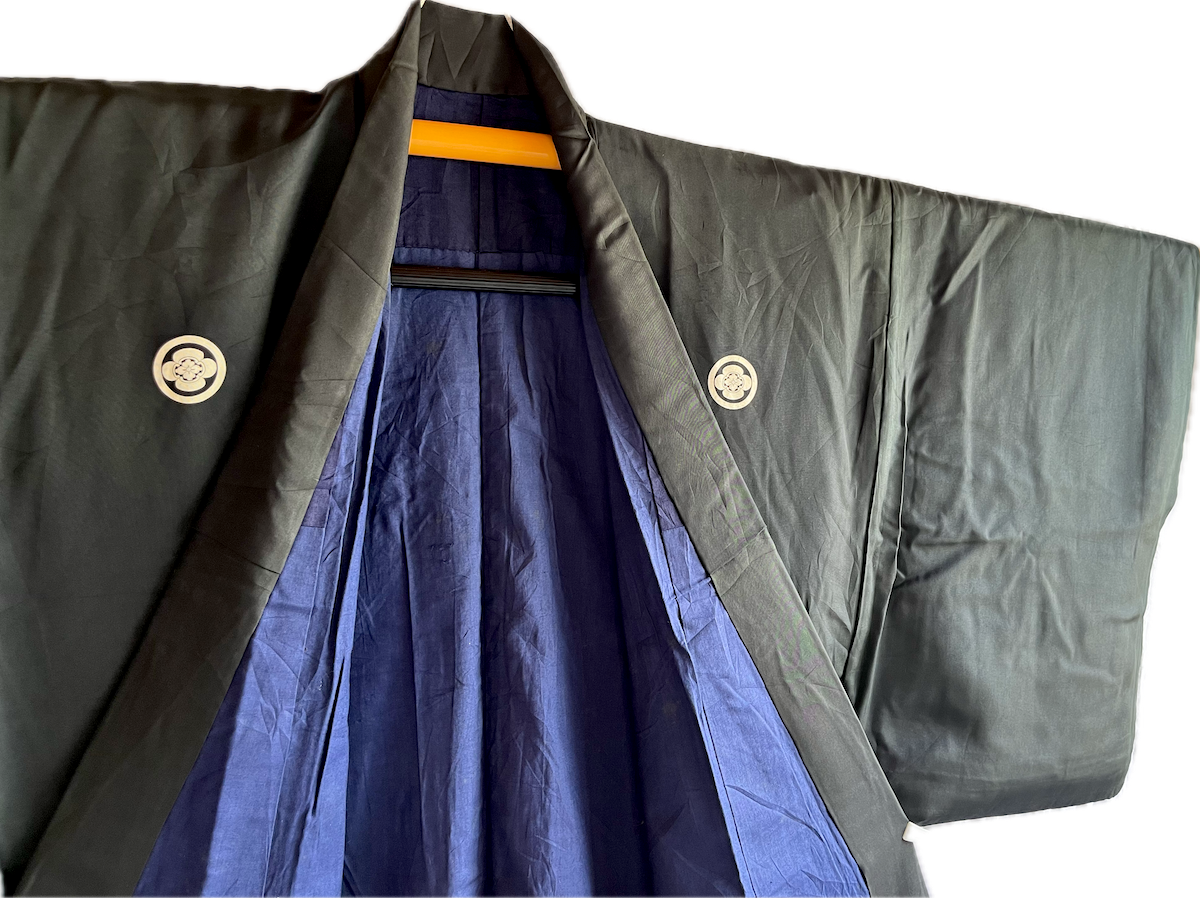 Men's Antique Japanese Samurai Kimono Black Silk Mokkou Montsuki