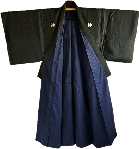Men's Antique Japanese Samurai Kimono Black Silk Mokkou Montsuki