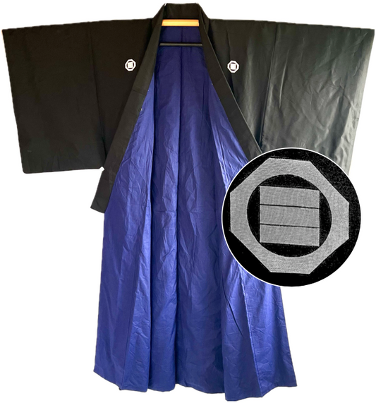 Men's Japanese Kimono black Silk Sumikiri-kaku ni Mitsugi Montsuki