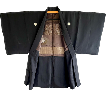 Men’s Vintage Haori Black SilK Samurai Crest Botan Kuyo