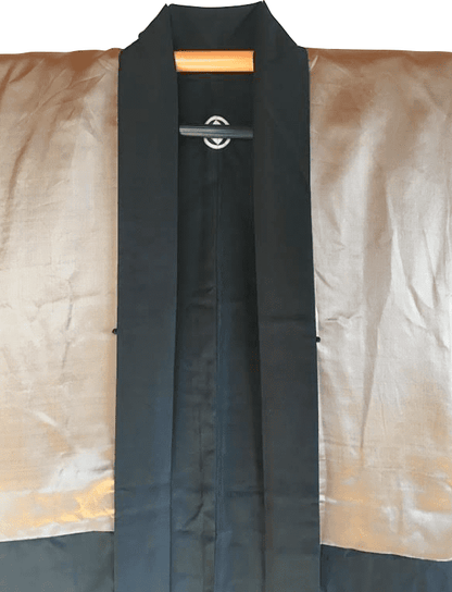 Men’s Antique Black Silk Haori Sumitate Yotsume Montsuki Toshogu Yomeimon Nikko
