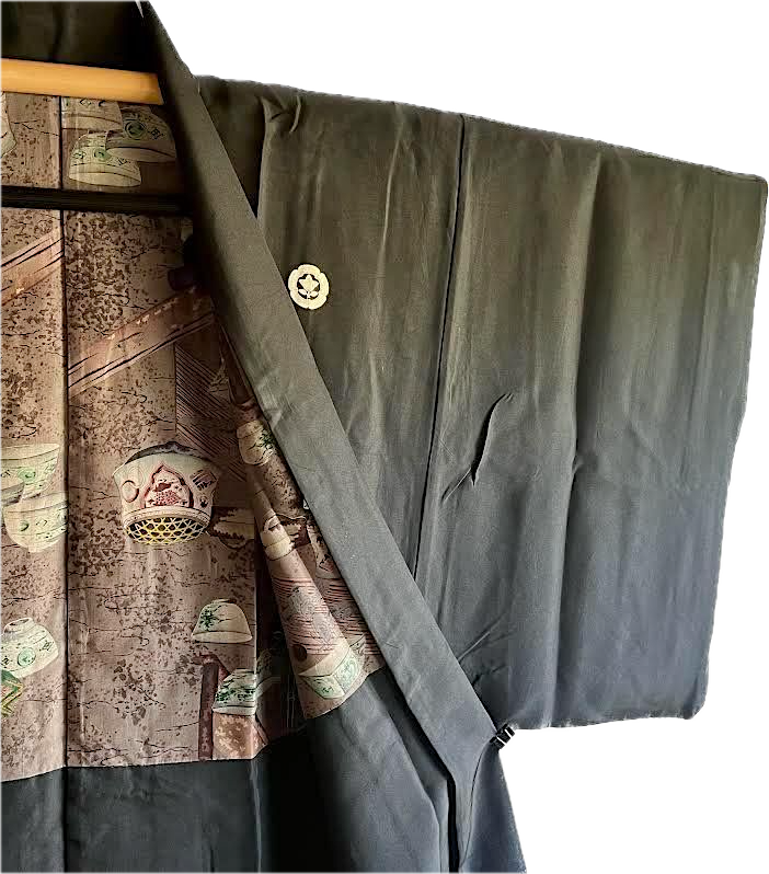 Men’s Antique Haori – Black Silk Maruni Tachibana Montsuki Chashitsu