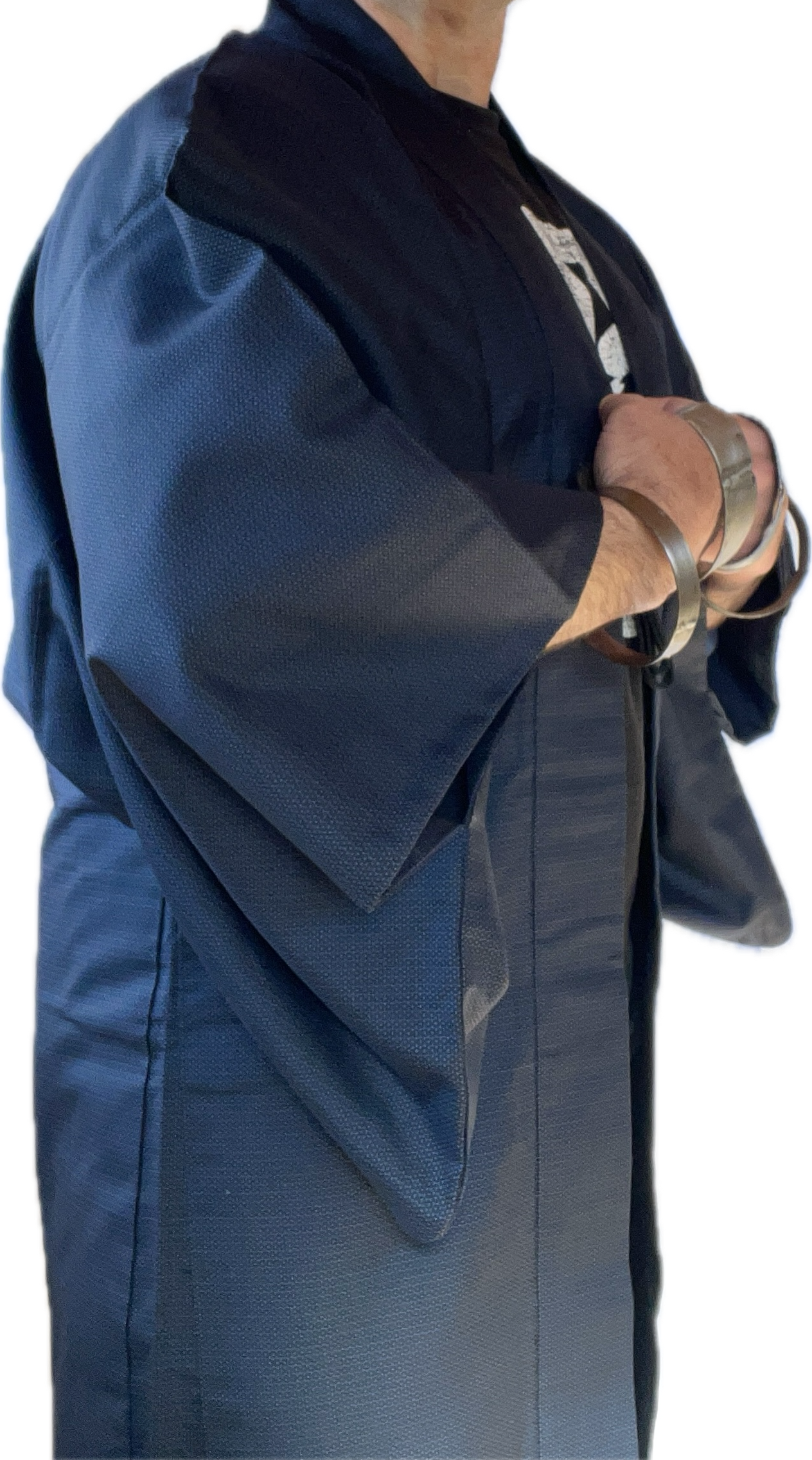 Men’s Traditional Japanese Haori – Blue Silk Ōshima with Kato Kiyomasa’s Kabuto Design