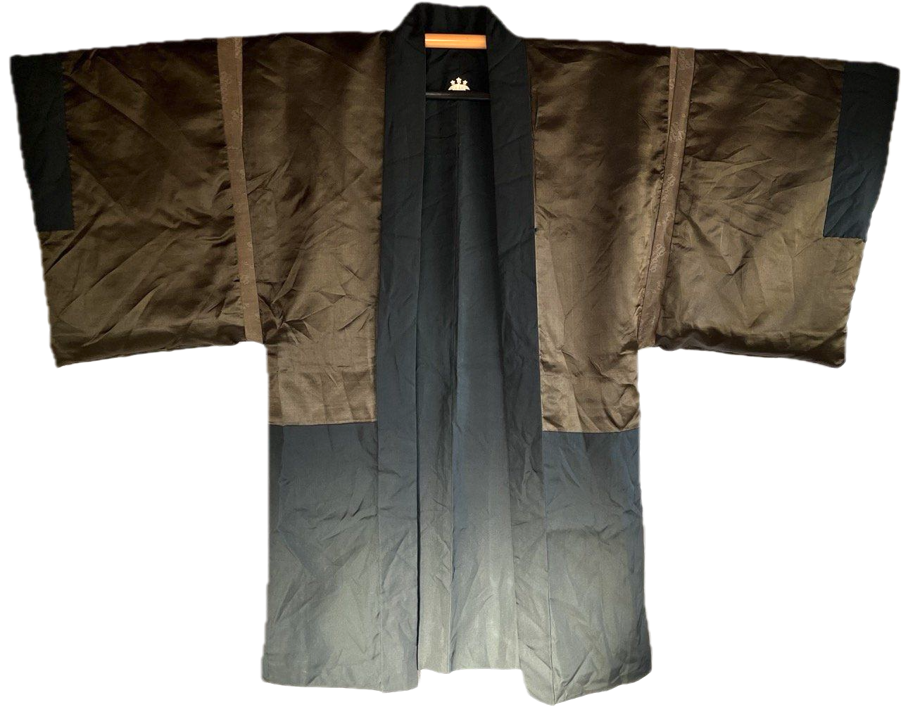 Men’s Antique Japanese Haori Black Silk Kiri Montsuki Mount Fuji View