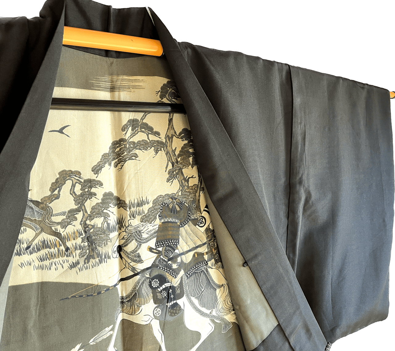 Men’s Antique Samurai Haori Black Silk Mokkou Montsuki Takeda Clan Warrior