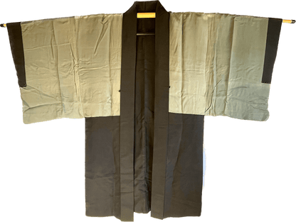 Men’s Antique Samurai Haori Black Silk Mokkou Montsuki Takeda Clan Warrior