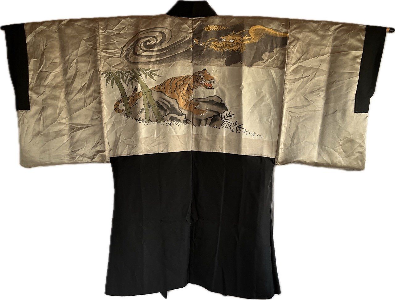 Men's Haori antique - Agarifuji Montsuki Tiger VS Dragon