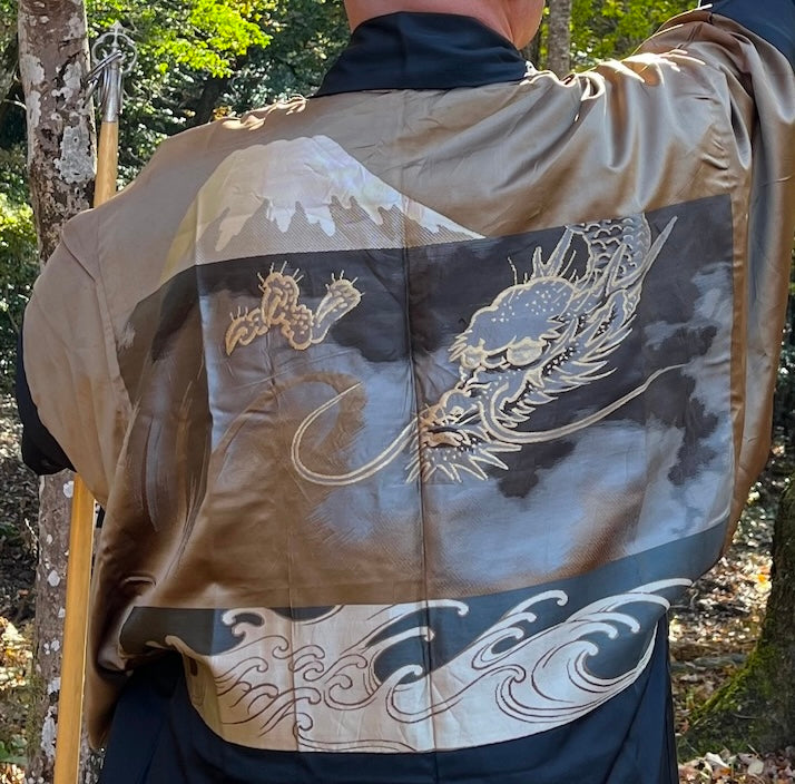 Men’s Haori Black Silk Katabami Montsuki Fuji & Dragon RYU