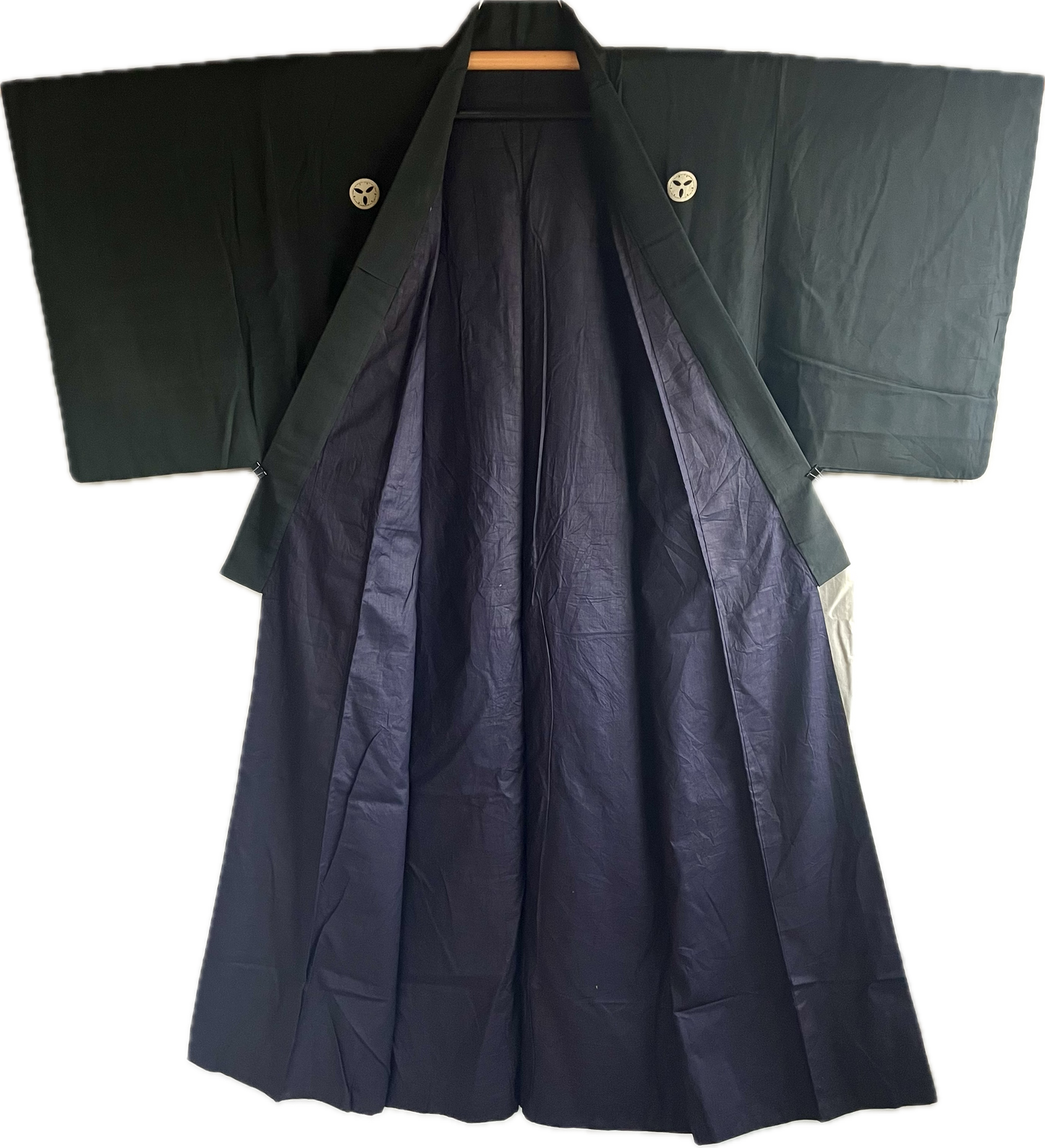 Traditional Japanese Kimono for Men  Black Silk with Mitsu Icho Crest