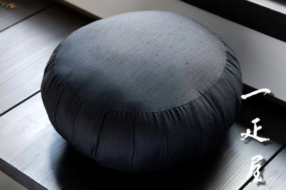 Traditional Japanese Zafu Meditation Cushion – Tsumugi Style – 7 Colors – Made in Japan
